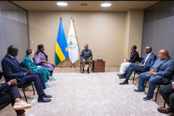 Perezida Kagame, Clare Akamanzi, na Amadou Gallo baganiriye ku iterambere rya BAL