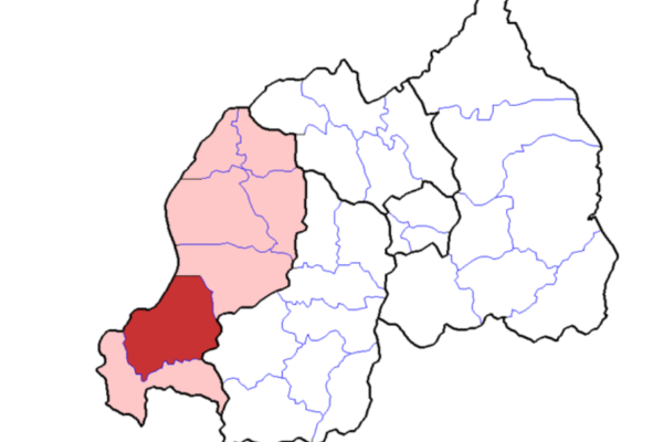 Nyamasheke: Abakobwa baravugwaho gushukisha amafaranga abagabo bubatse Nyamasheke