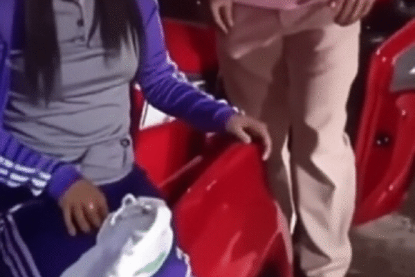 Polisi yamusanze muri ‘boot’ y’imodoka, asobanura ko yanekaga umugabo akeka ko amuca inyuma